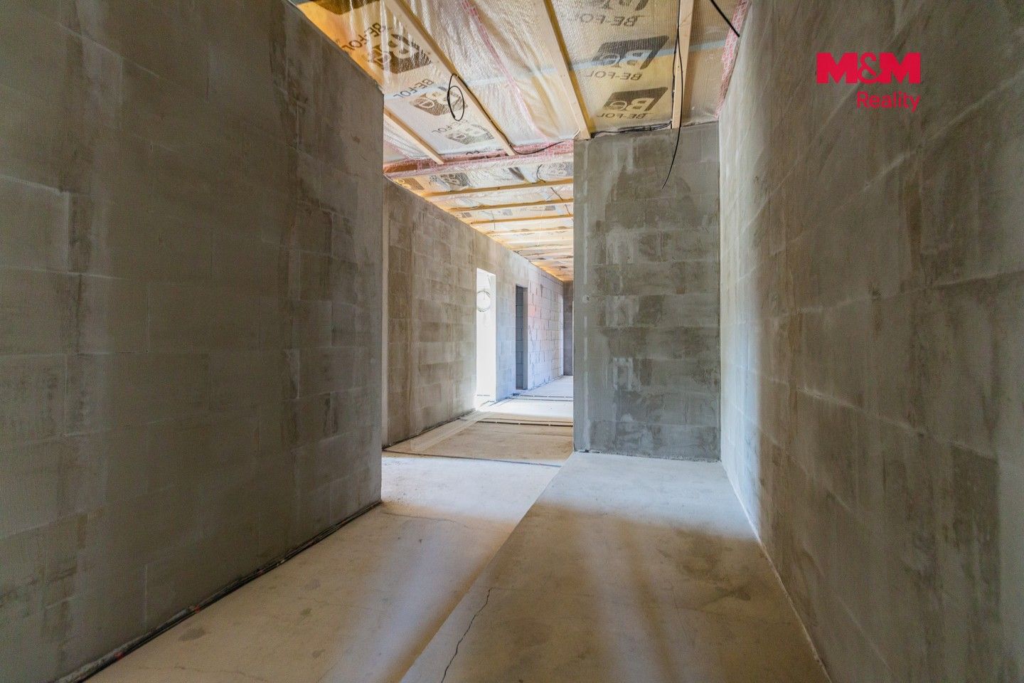 Prodej komerčního prostoru 1051 m² - foto 19