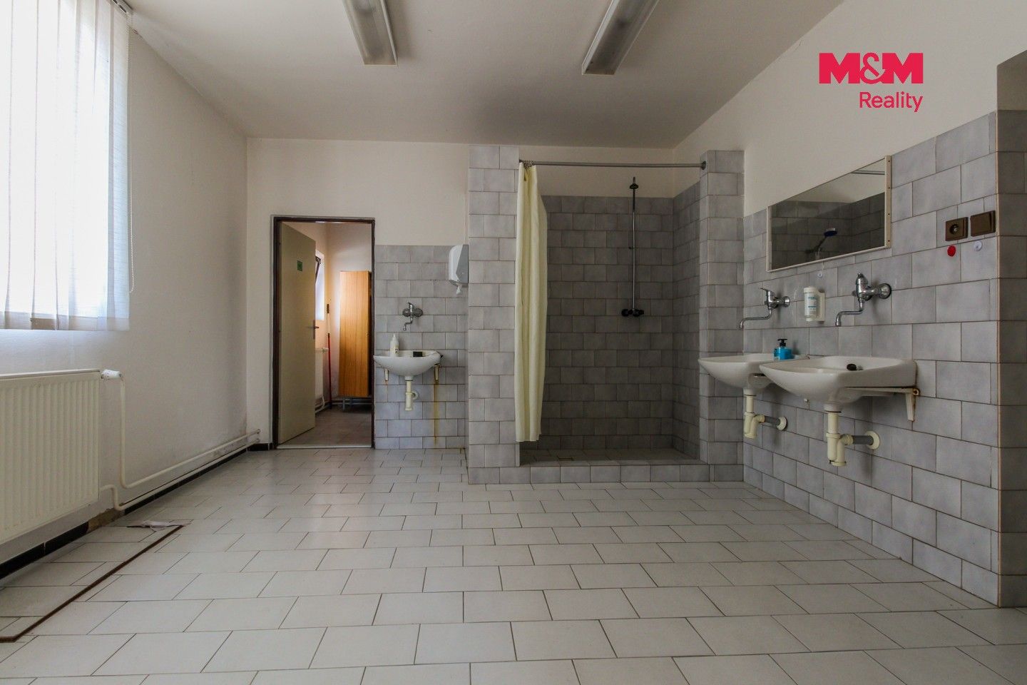 Prodej komerčního prostoru 1051 m² - foto 24