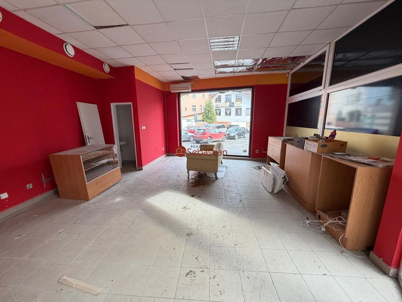 Pronájem komerčního prostoru 35 m² - foto 3