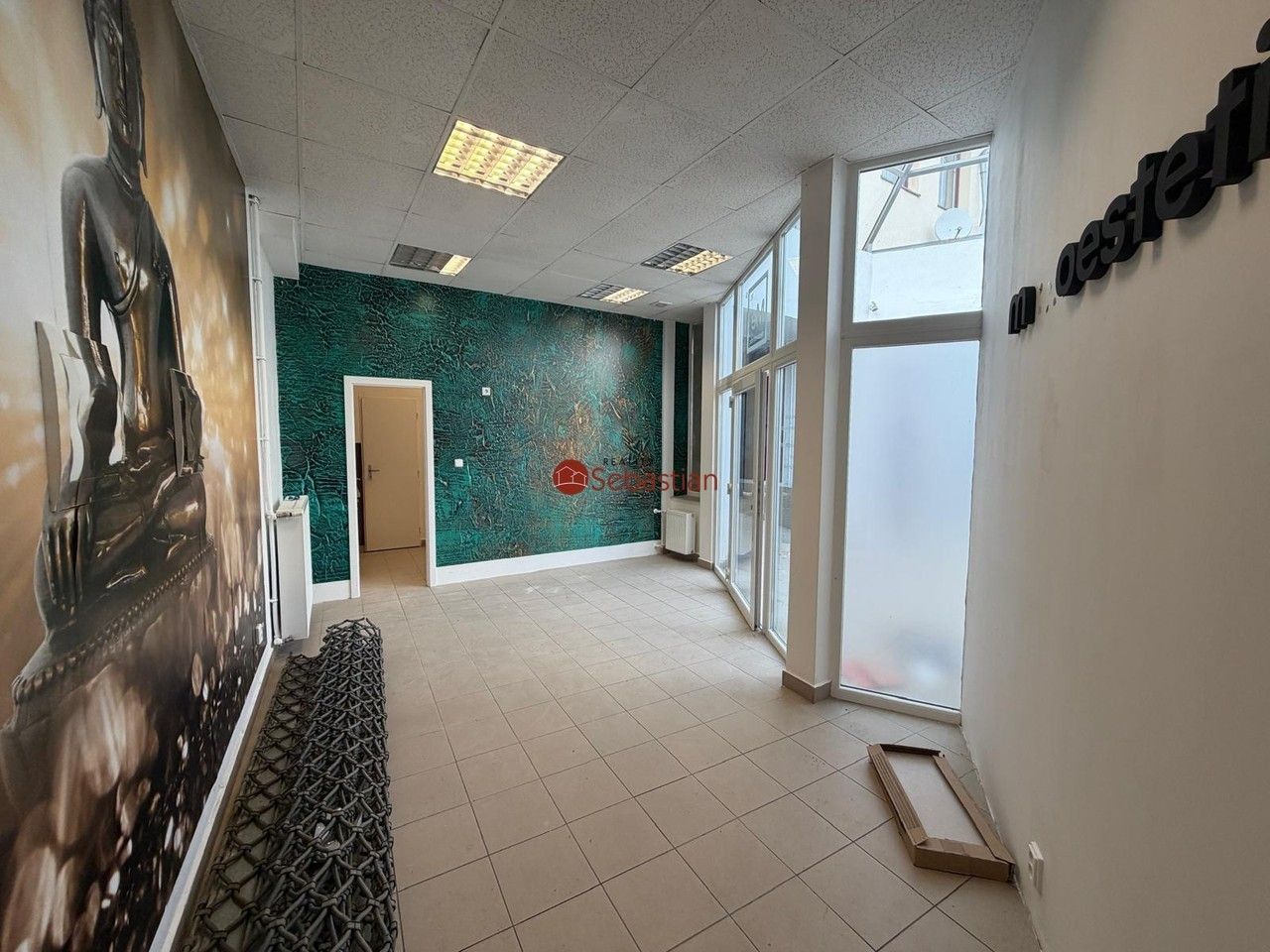 Pronájem komerčního prostoru 66 m² - foto 3