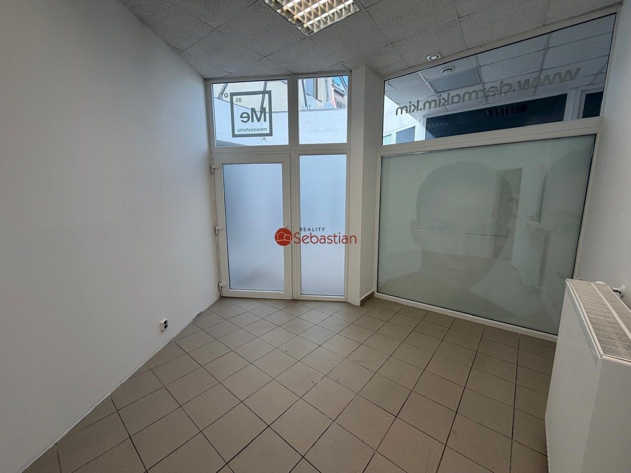 Pronájem komerčního prostoru 66 m² - foto 6