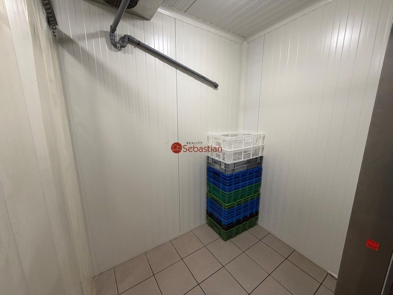 Pronájem komerčního prostoru 21 m² - foto 5