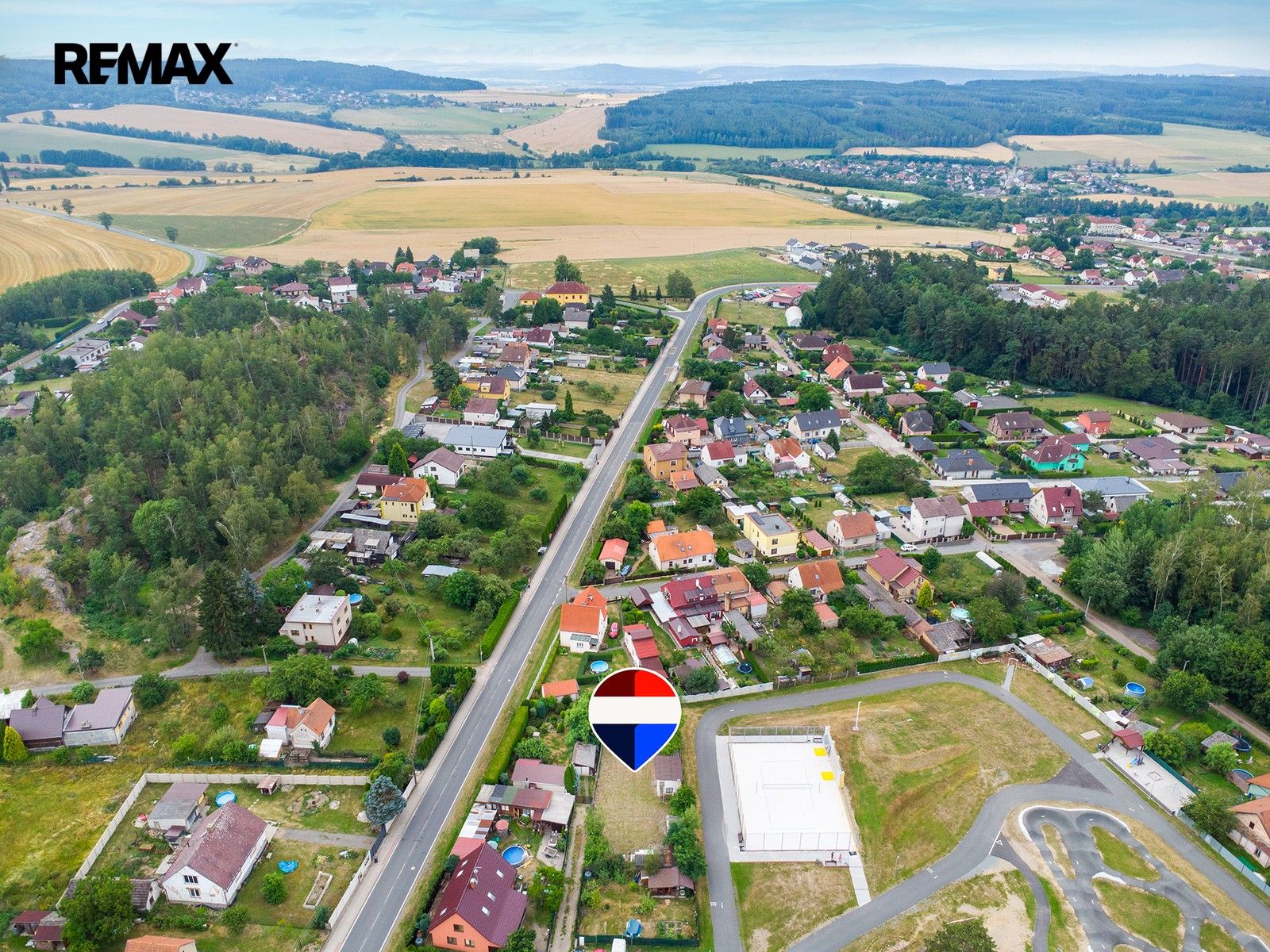 Prodej pozemku 678 m² - foto 13