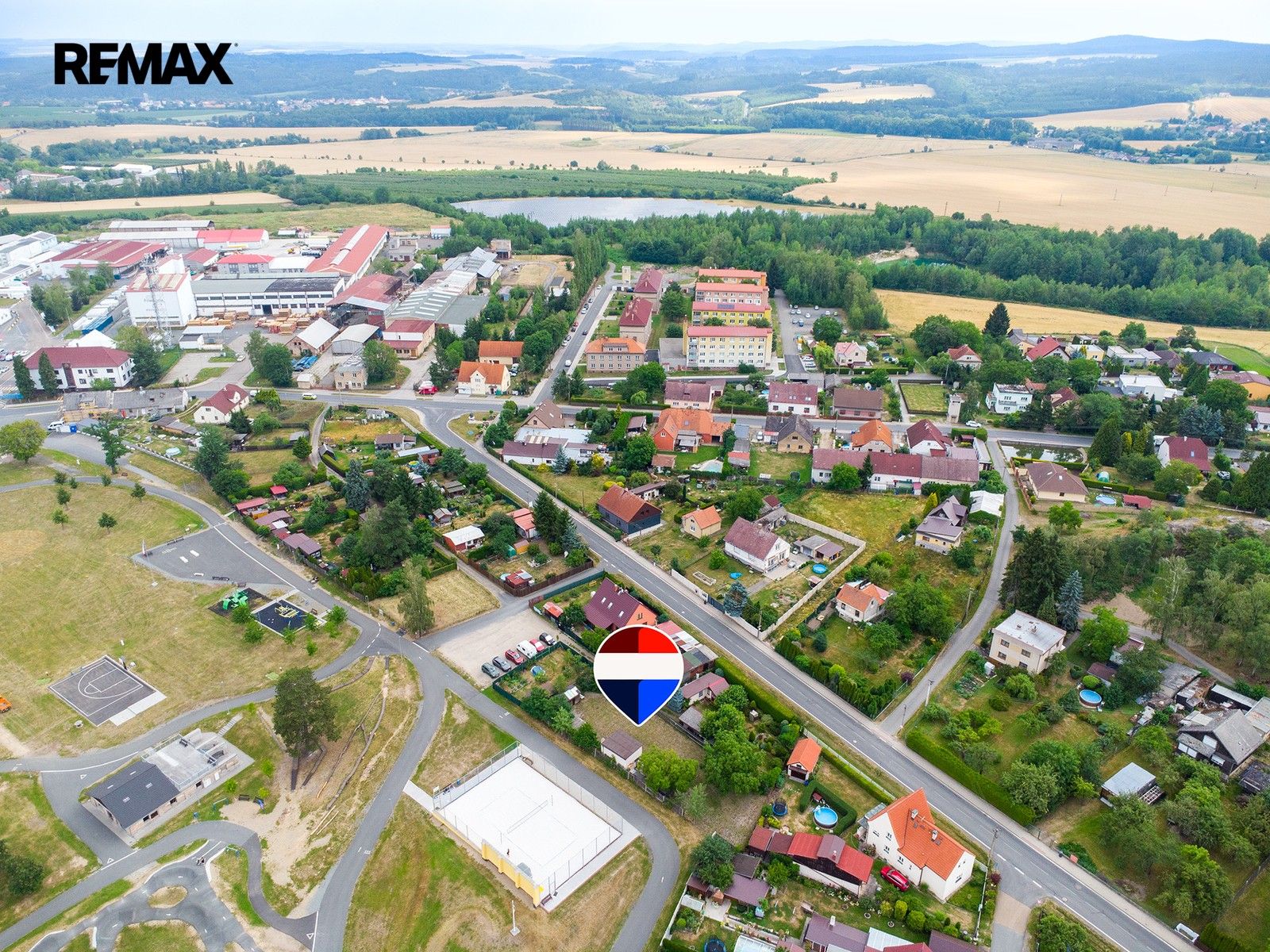 Prodej pozemku 678 m² - foto 16