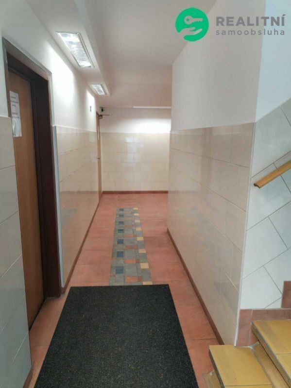 Pronájem bytu 2+kk 42 m² - foto 8