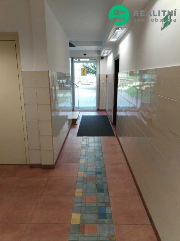 Pronájem bytu 2+kk 42 m² - foto 6