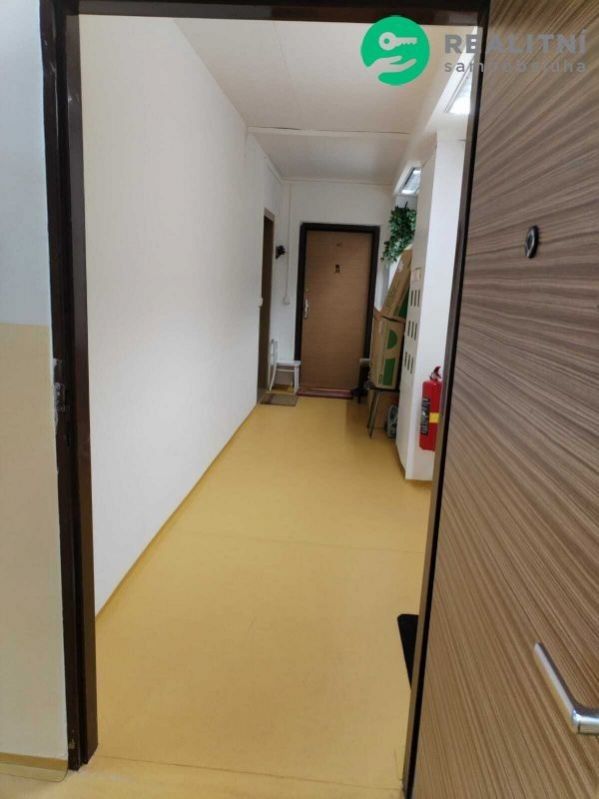 Pronájem bytu 2+kk 42 m² - foto 12