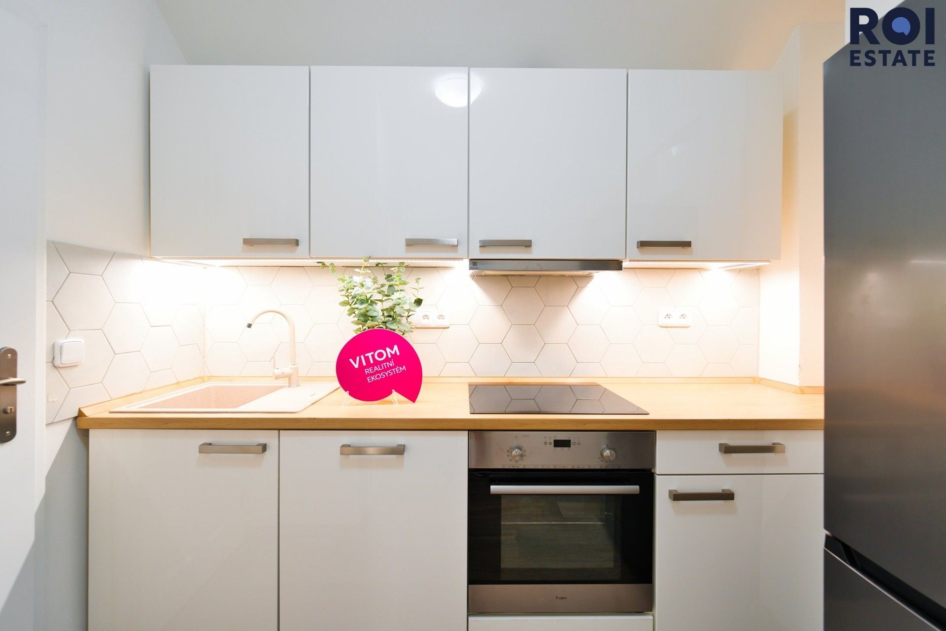 Pronájem bytu 2+1 53 m² - foto 4