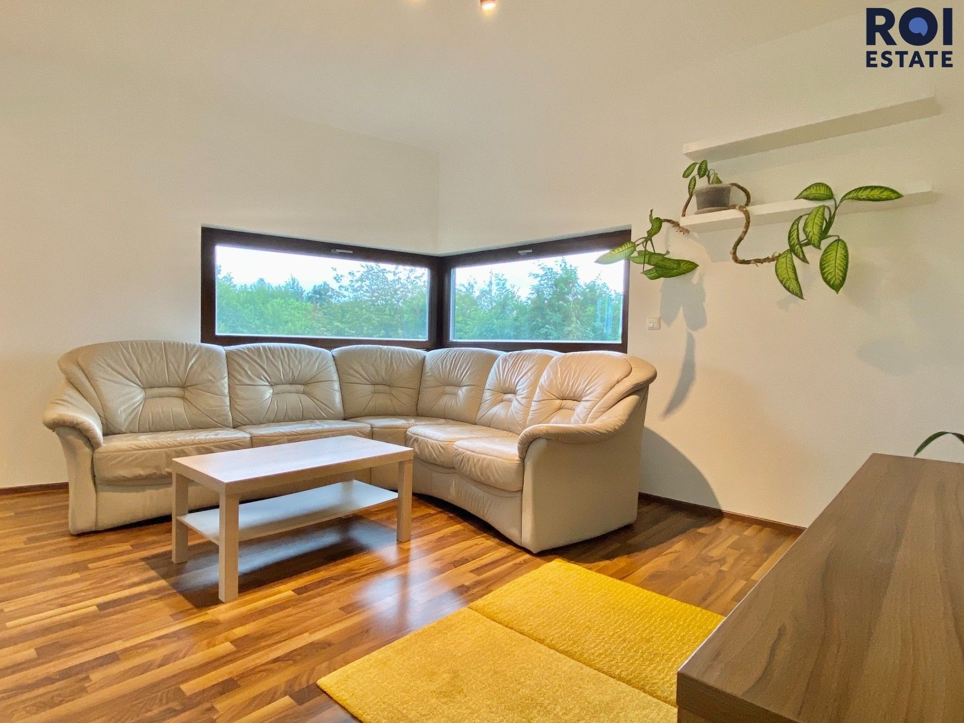 Pronájem bytu 3+kk 94 m² - foto 8