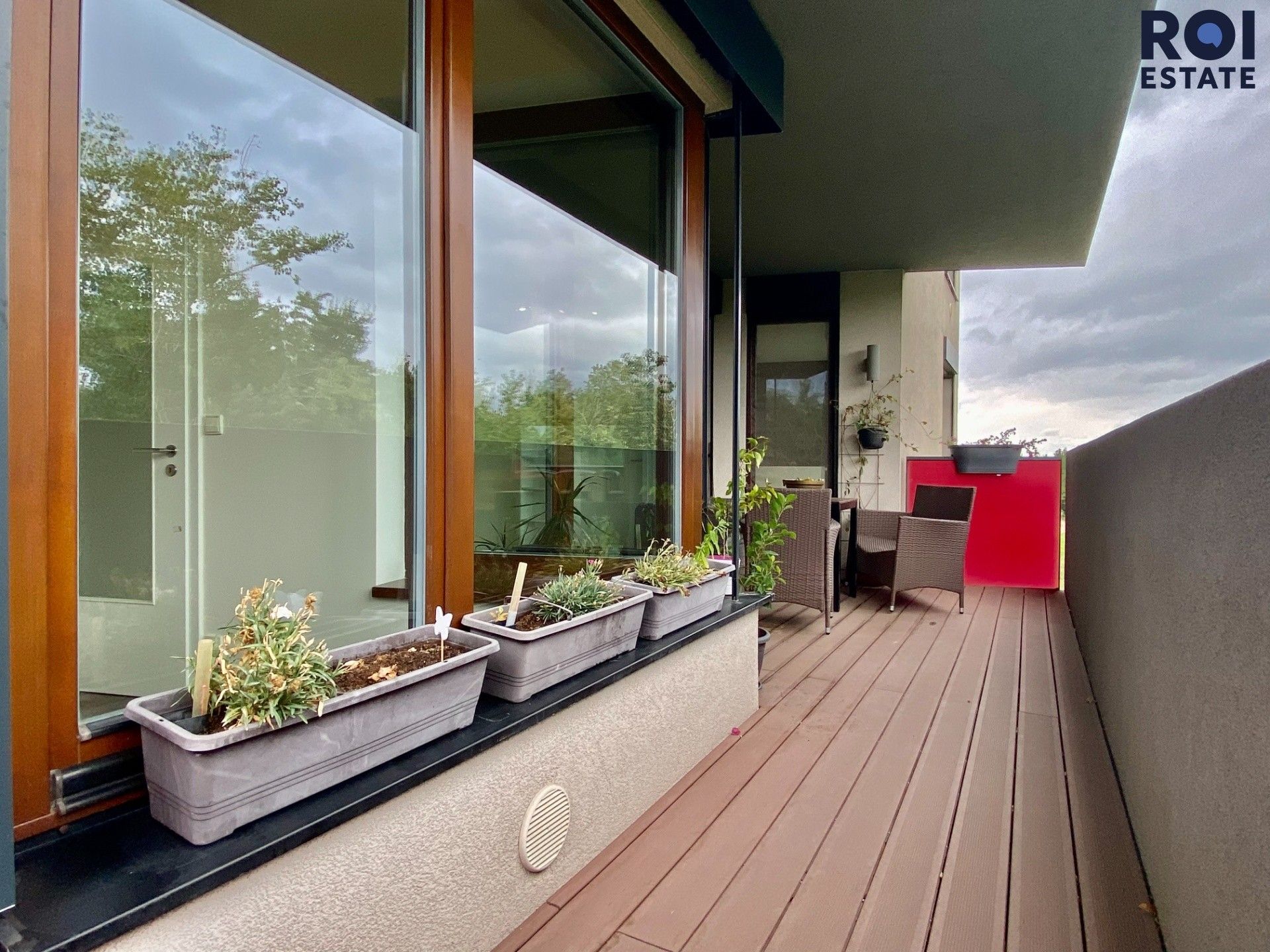 Pronájem bytu 3+kk 94 m² - foto 16