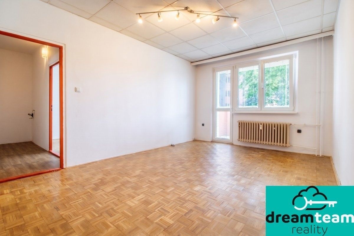 Prodej bytu 3+1 74 m² - foto 4