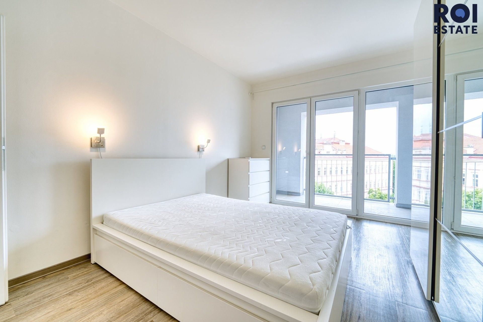 Pronájem bytu 2+kk 64 m² - foto 8