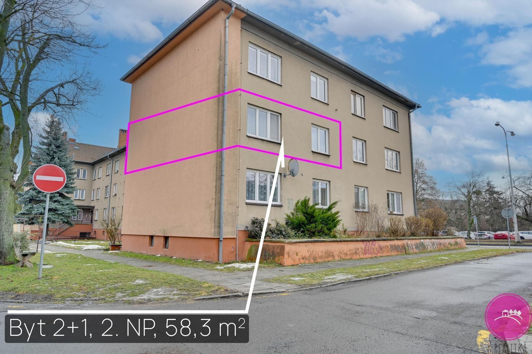 Pronájem bytu 2+1 58 m² - foto 14