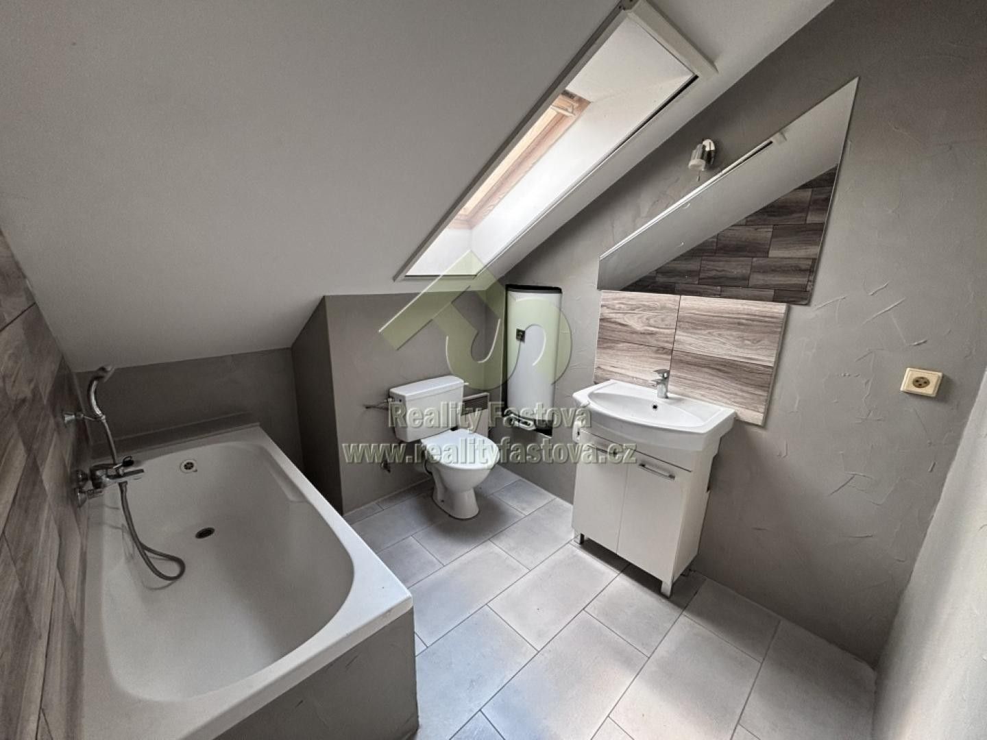 Pronájem bytu 2+kk 54 m² - foto 10