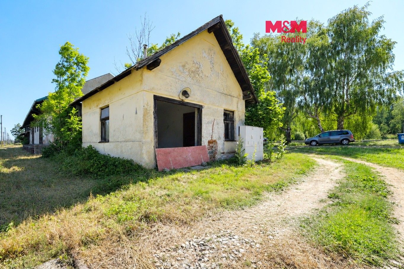 Prodej nemovitosti 32 m² - foto 1