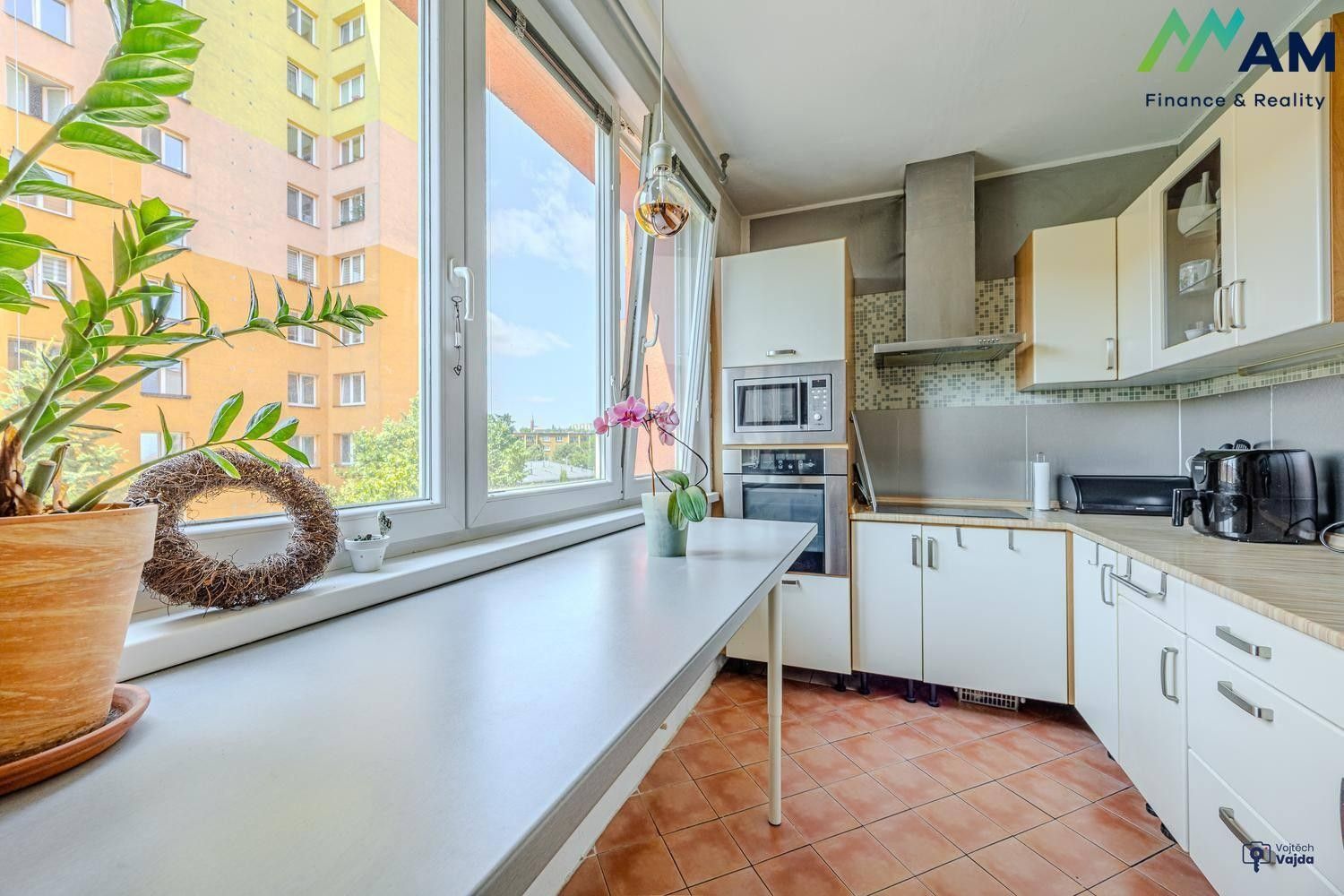 Prodej bytu 3+1 68 m² - foto 4