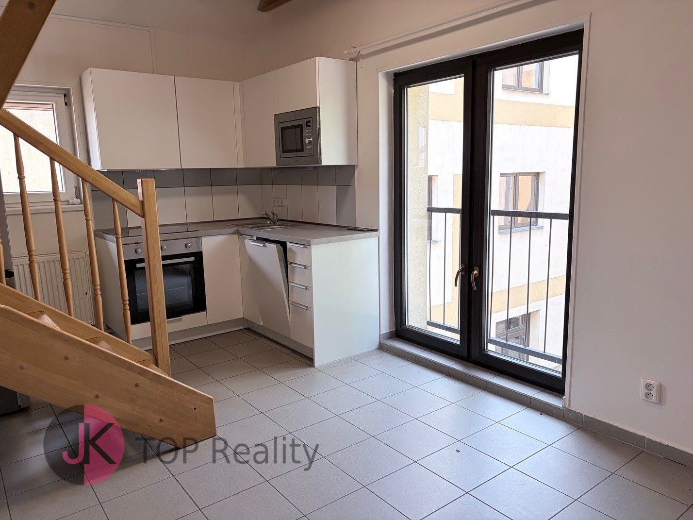 Pronájem bytu 2+kk 46 m² - foto 2
