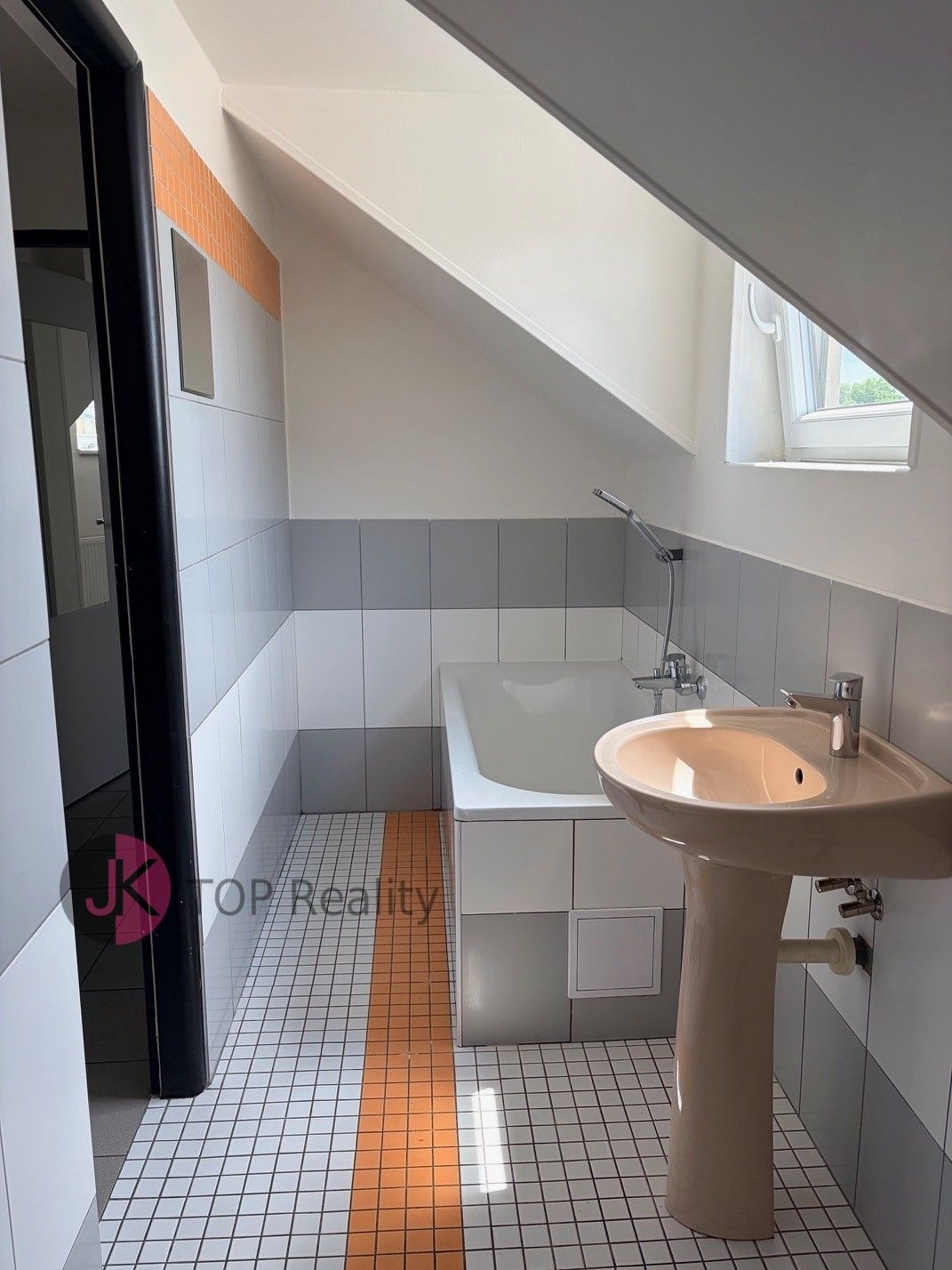 Pronájem bytu 2+kk 46 m² - foto 18