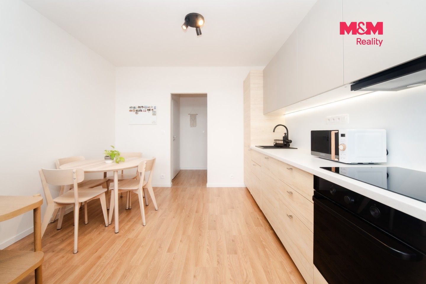 Prodej bytu 4+kk 72 m² - foto 4