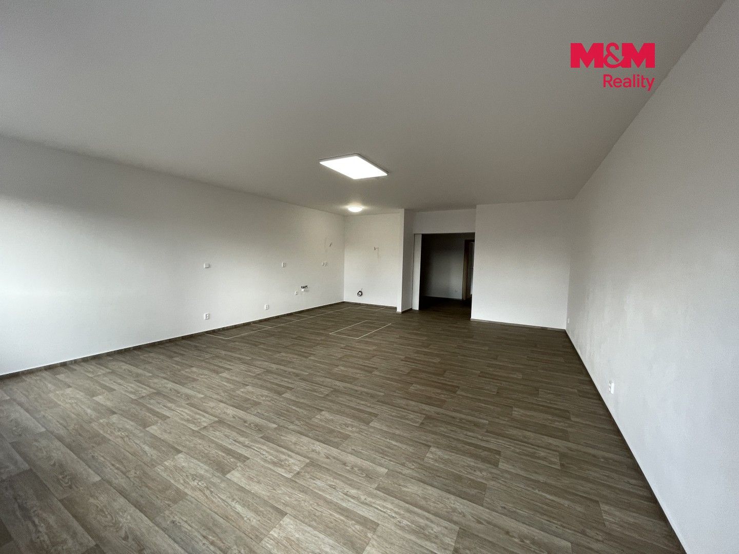 Pronájem komerčního prostoru 74 m² - foto 8