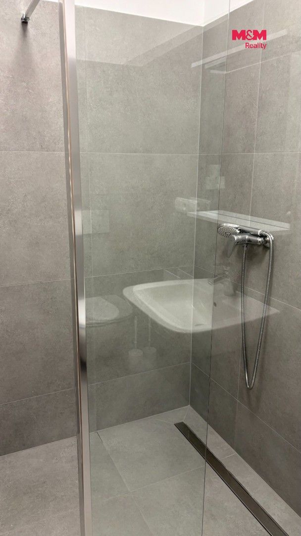 Pronájem komerčního prostoru 74 m² - foto 20