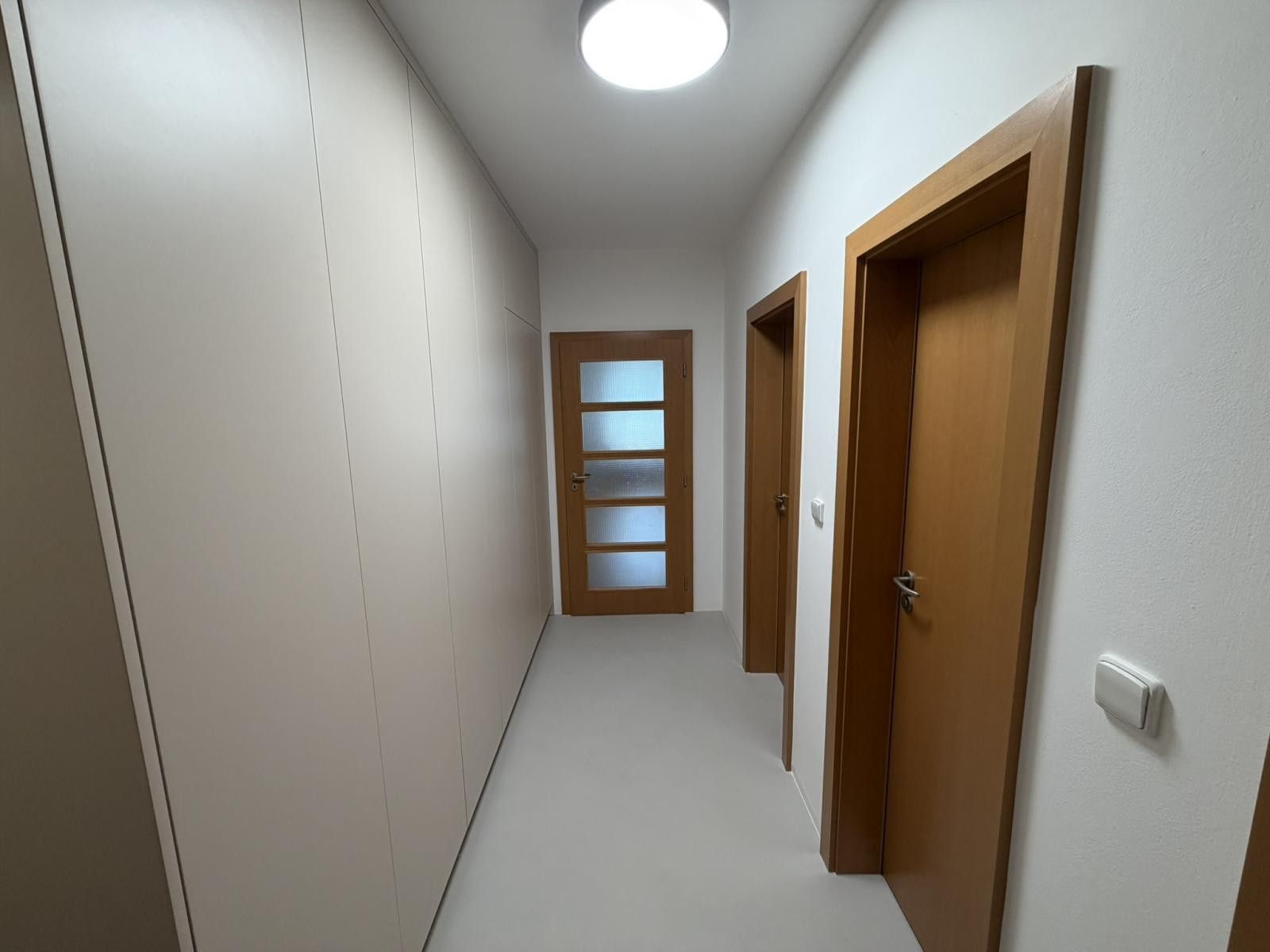 Pronájem bytu 2+kk 62 m² - foto 12