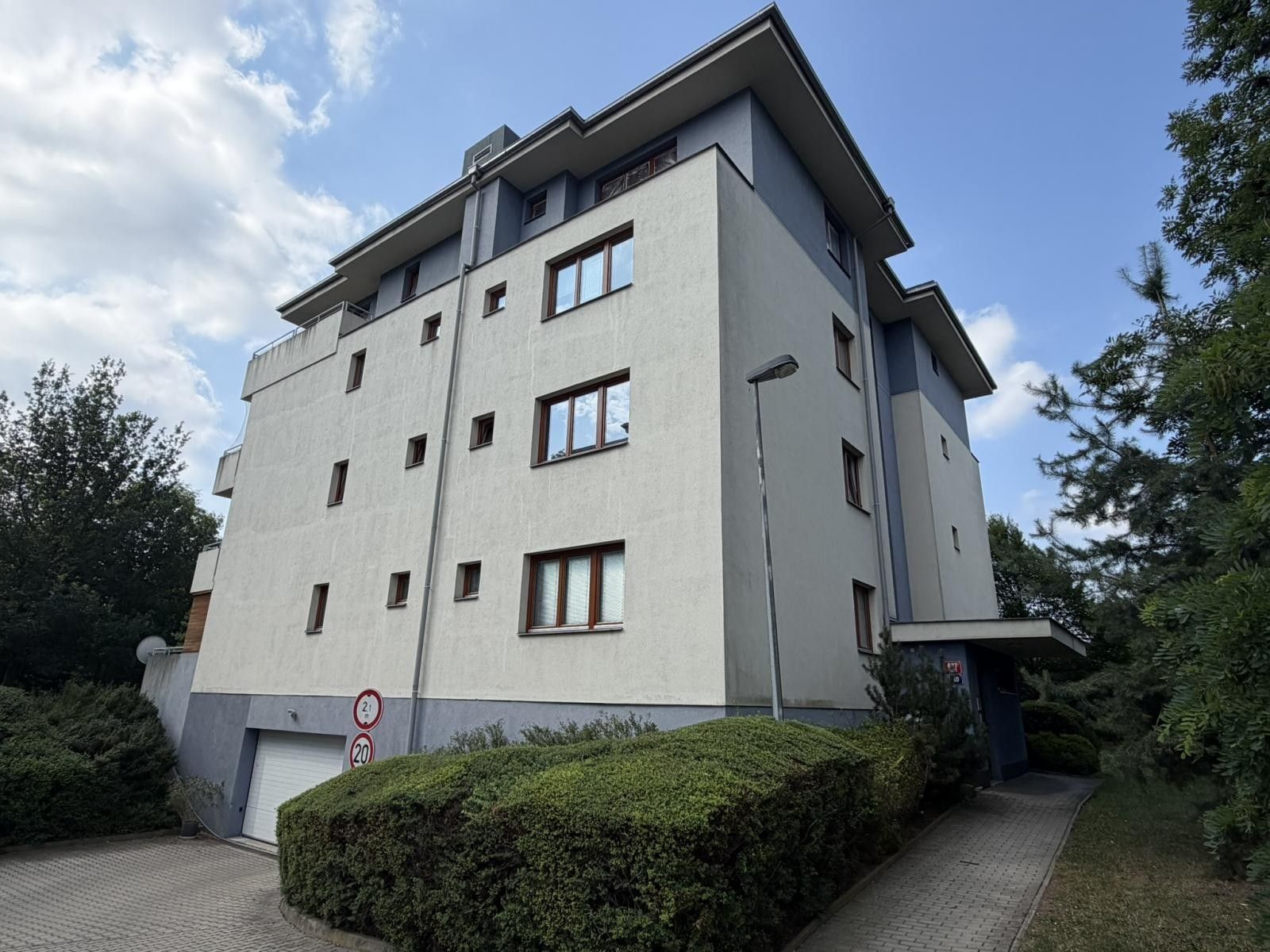Pronájem bytu 2+kk 62 m² - foto 18