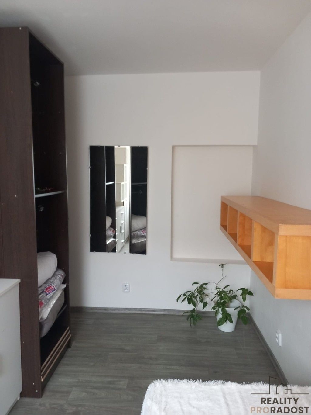 Pronájem bytu 10 m² - foto 4