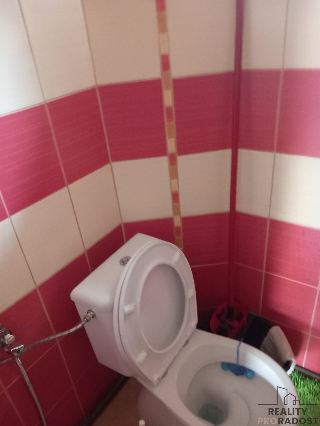 Pronájem bytu 10 m² - foto 9