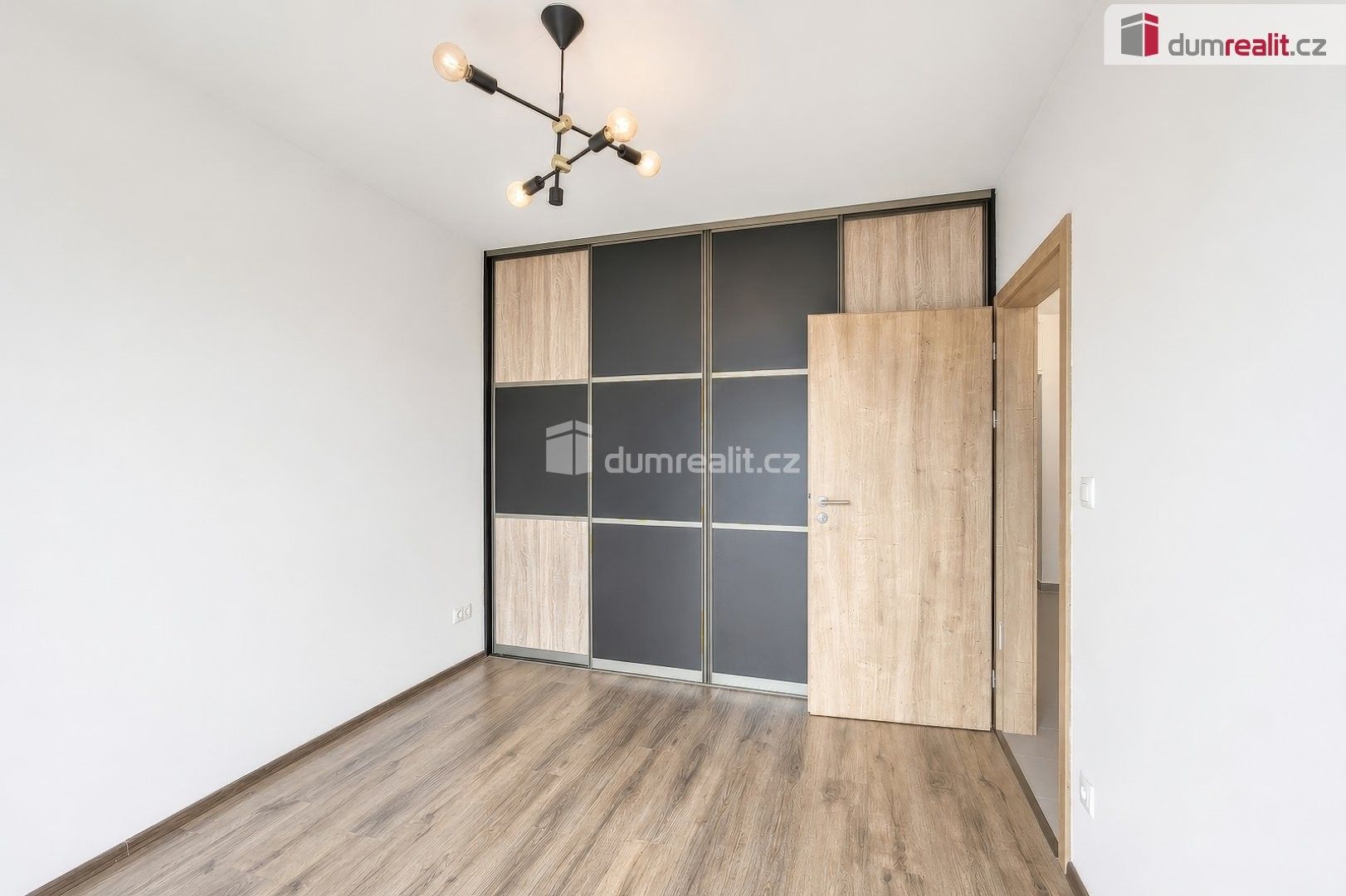 Pronájem bytu 2+kk 63 m² - foto 8