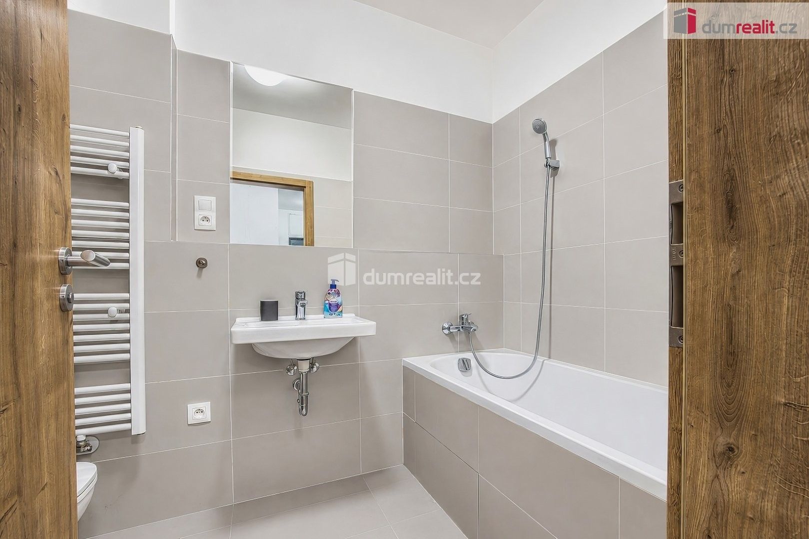Pronájem bytu 2+kk 63 m² - foto 16