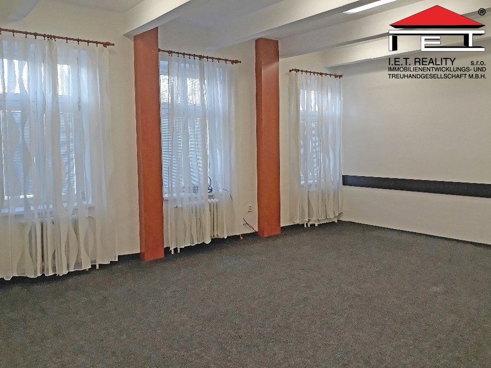 Pronájem komerčního prostoru 62 m² - foto 8