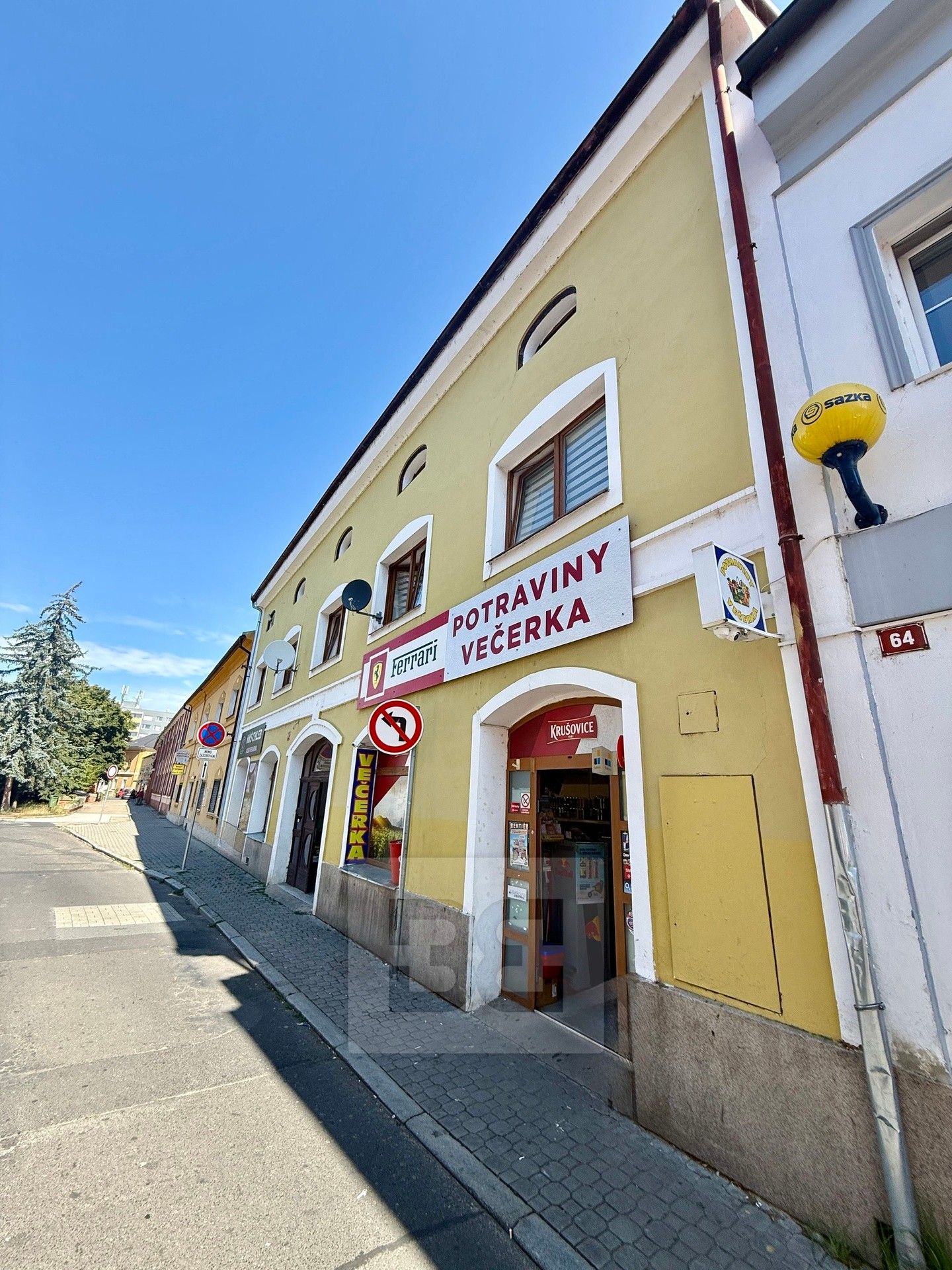 Prodej komerčního prostoru 143 m² - foto 3