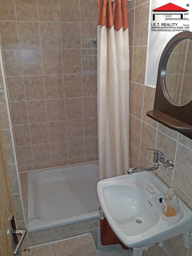 Pronájem komerčního prostoru 62 m² - foto 9