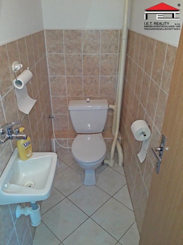 Pronájem komerčního prostoru 62 m² - foto 10