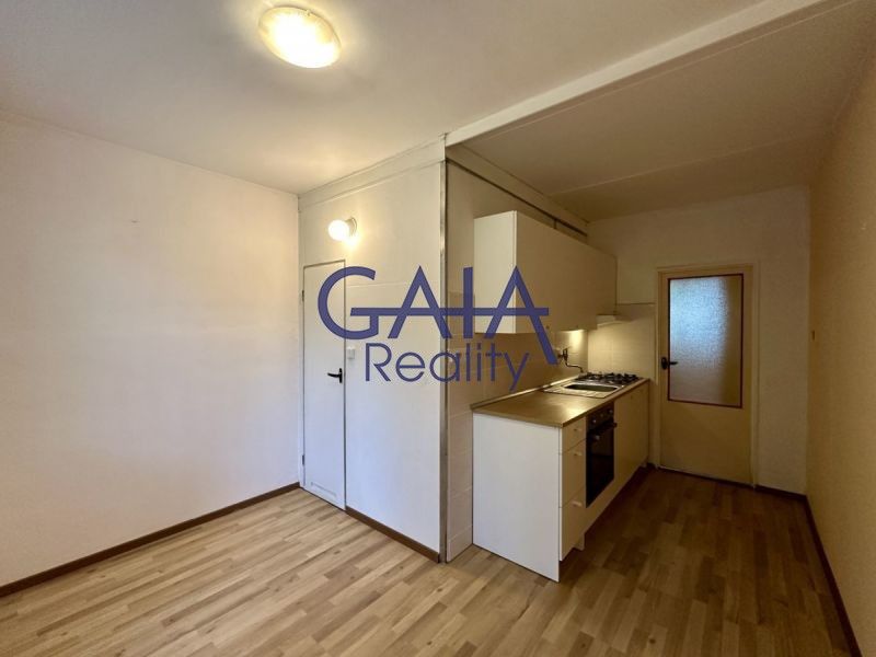 Prodej bytu 1+1 37 m² - foto 4
