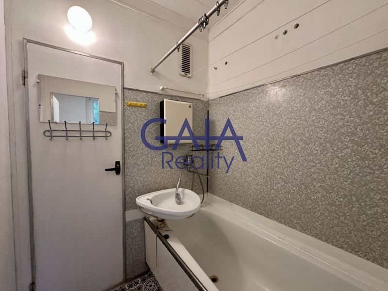 Prodej bytu 1+1 37 m² - foto 6