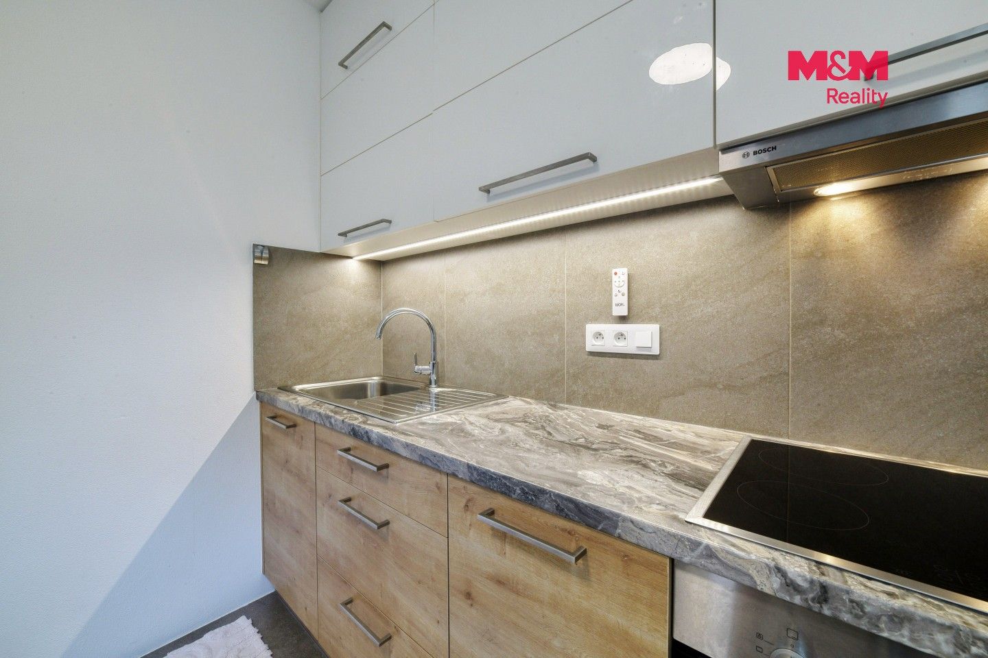 Pronájem bytu 3+1 63 m² - foto 15