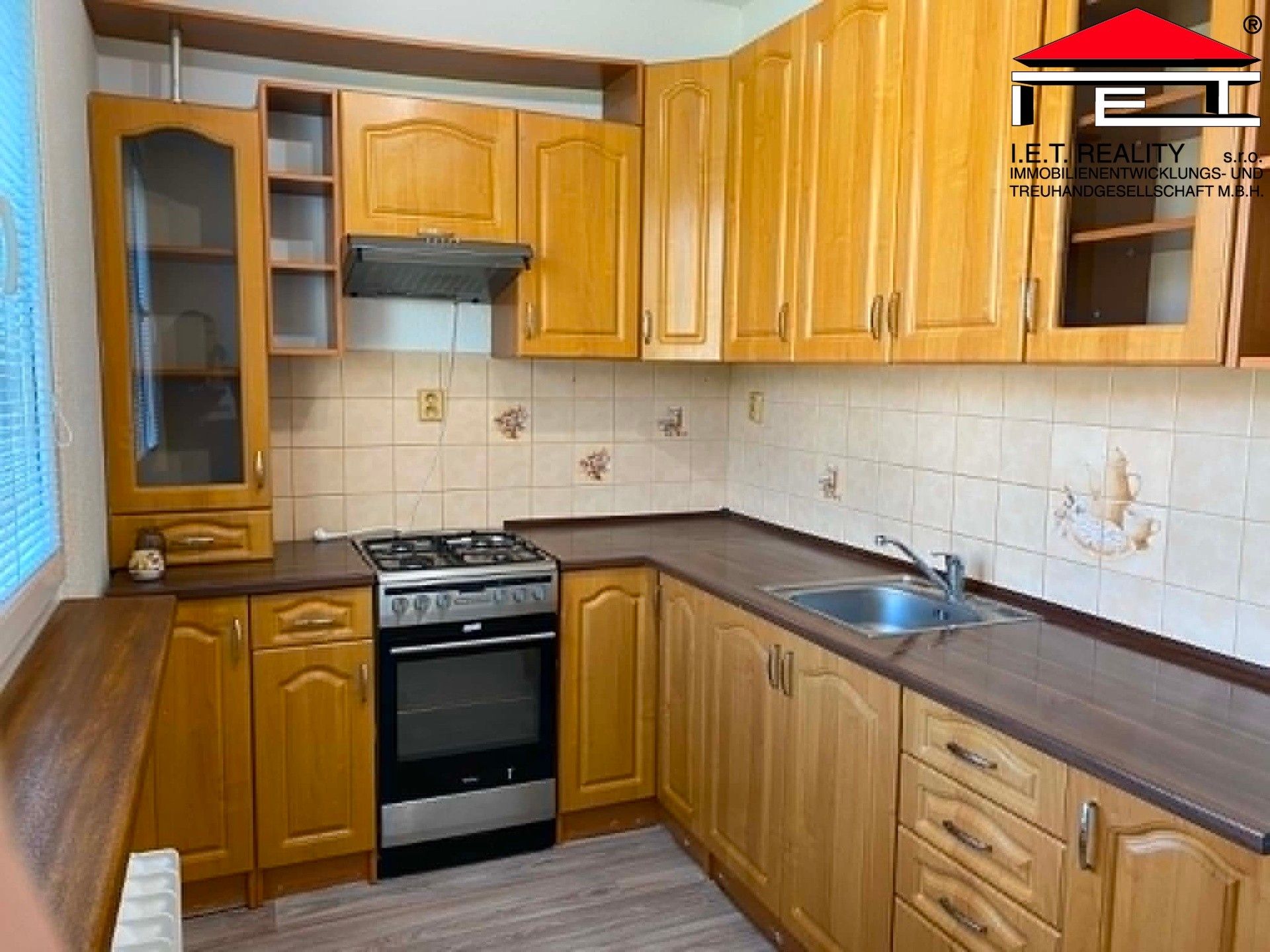 Prodej bytu 3+1 69 m² - foto 2