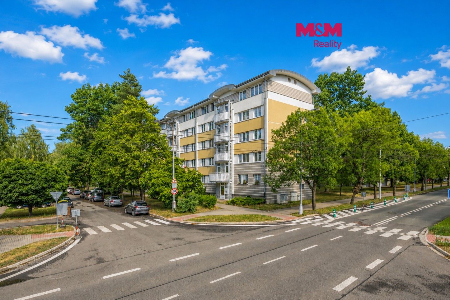 Prodej bytu 1+kk 31 m² - foto 1