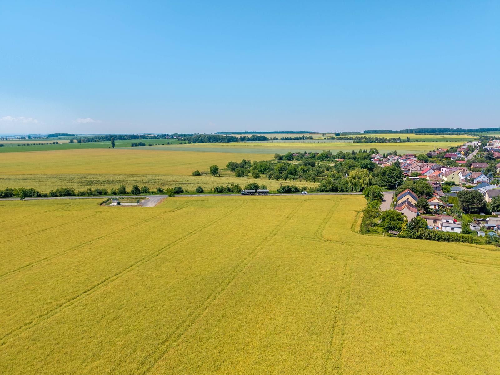 Prodej pozemku 14692 m² - foto 1