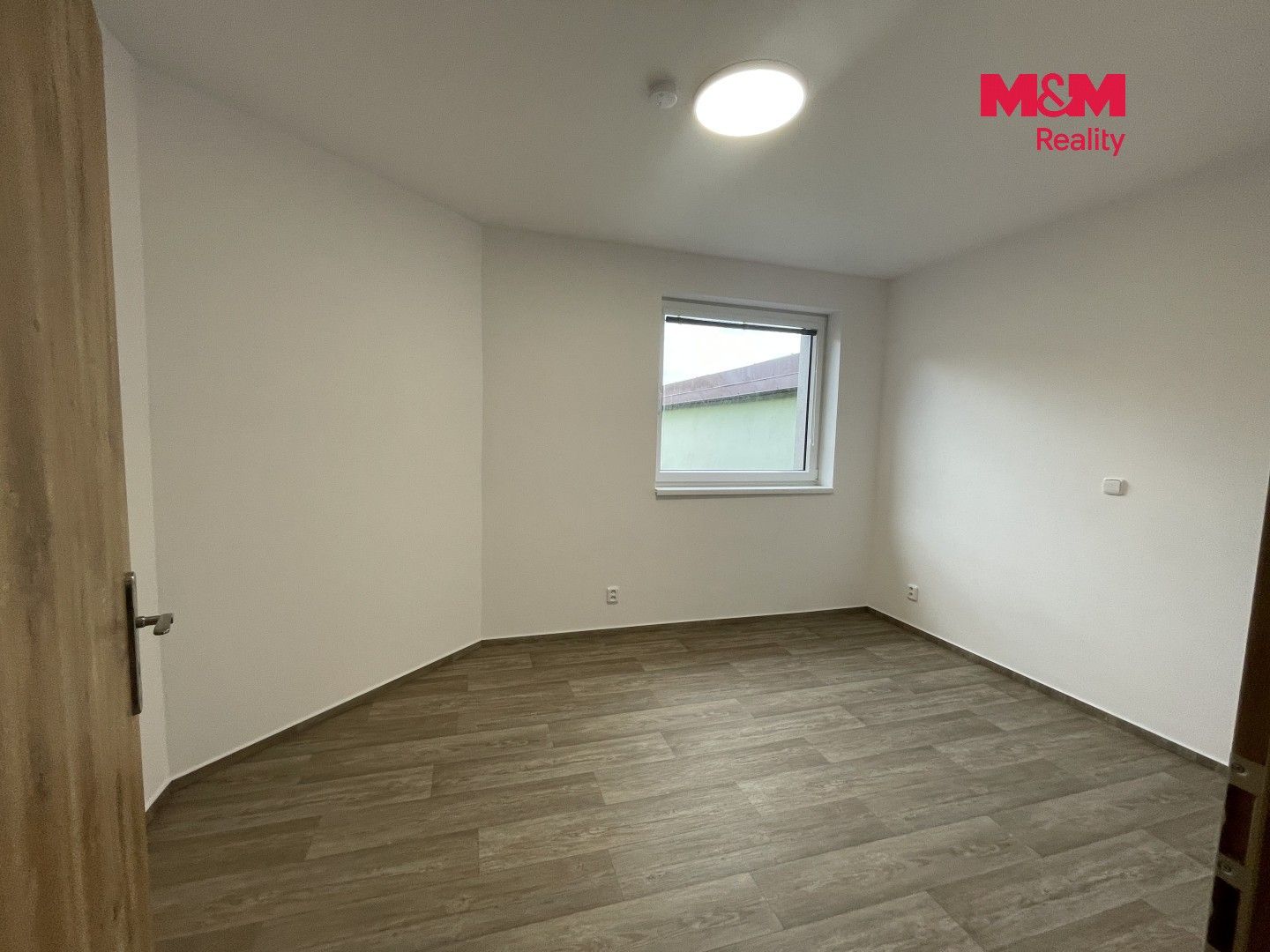 Pronájem komerčního prostoru 57 m² - foto 7
