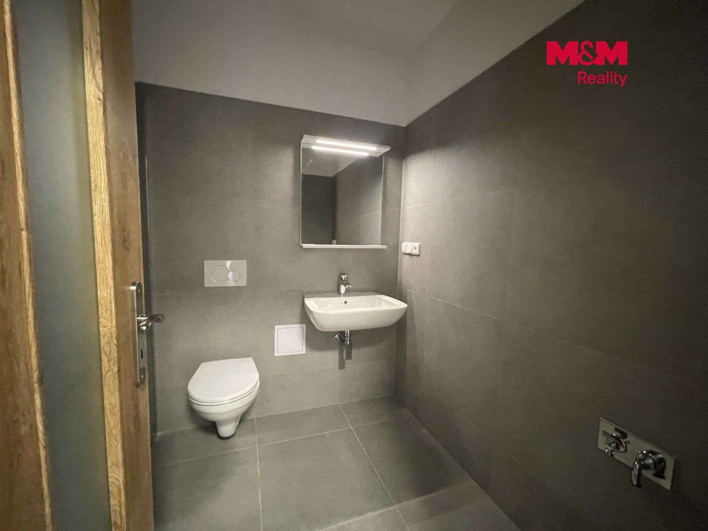 Pronájem komerčního prostoru 57 m² - foto 10