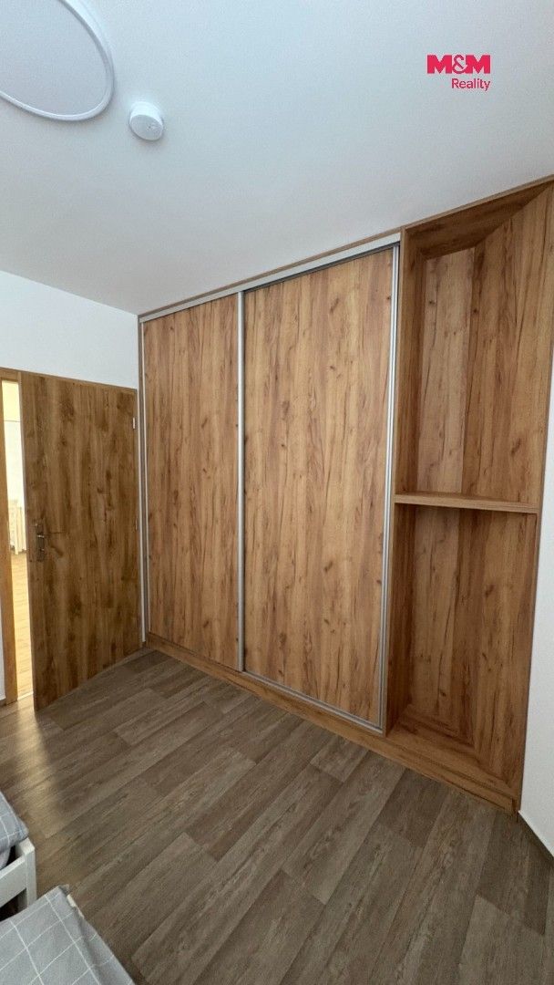Pronájem komerčního prostoru 57 m² - foto 18
