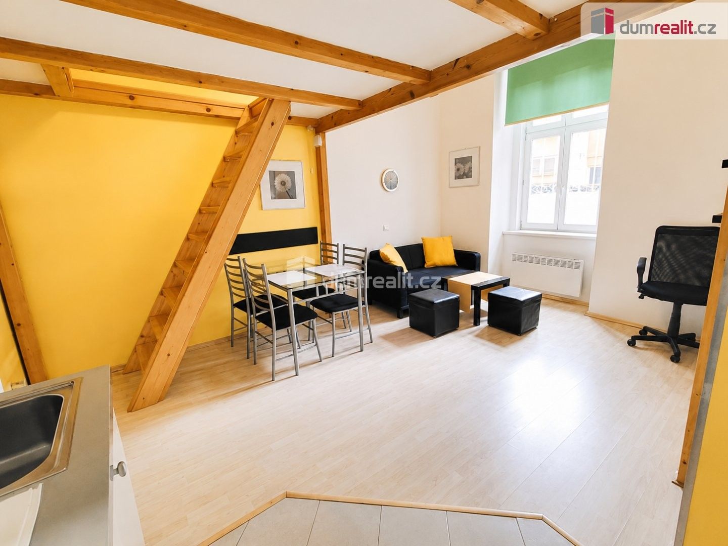 Prodej bytu 1+kk 43 m² - foto 1