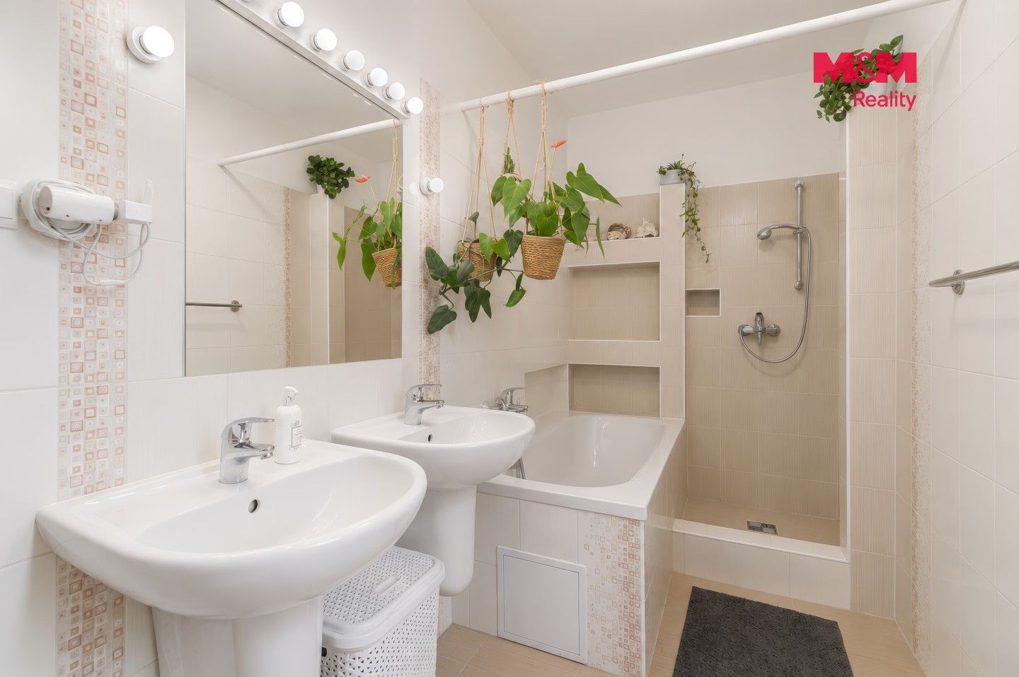 Prodej domu 190 m² - foto 4