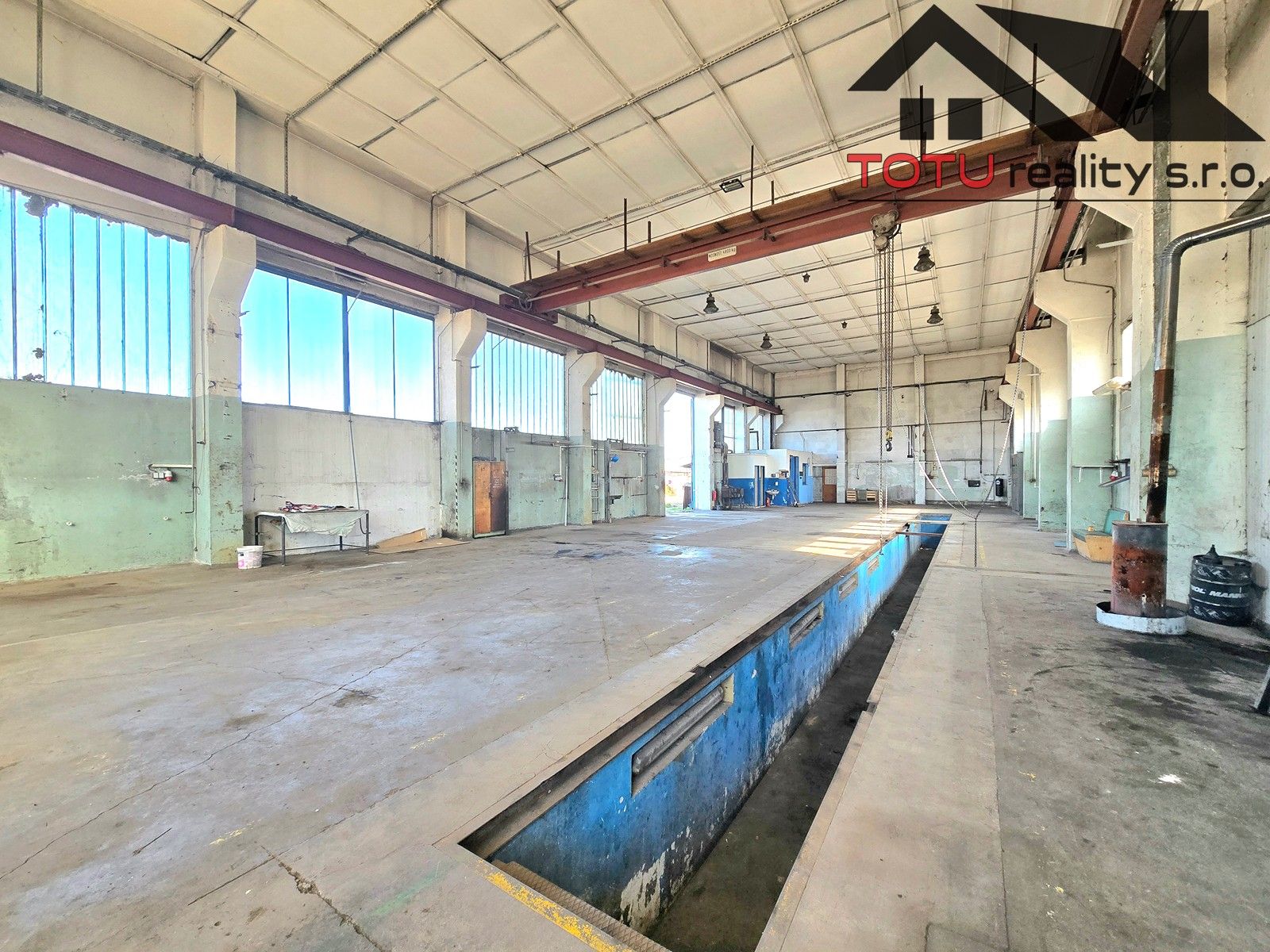 Pronájem komerčního prostoru 3000 m² - foto 6