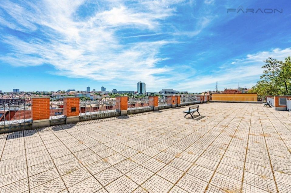 Pronájem bytu 3+kk 96 m² - foto 11