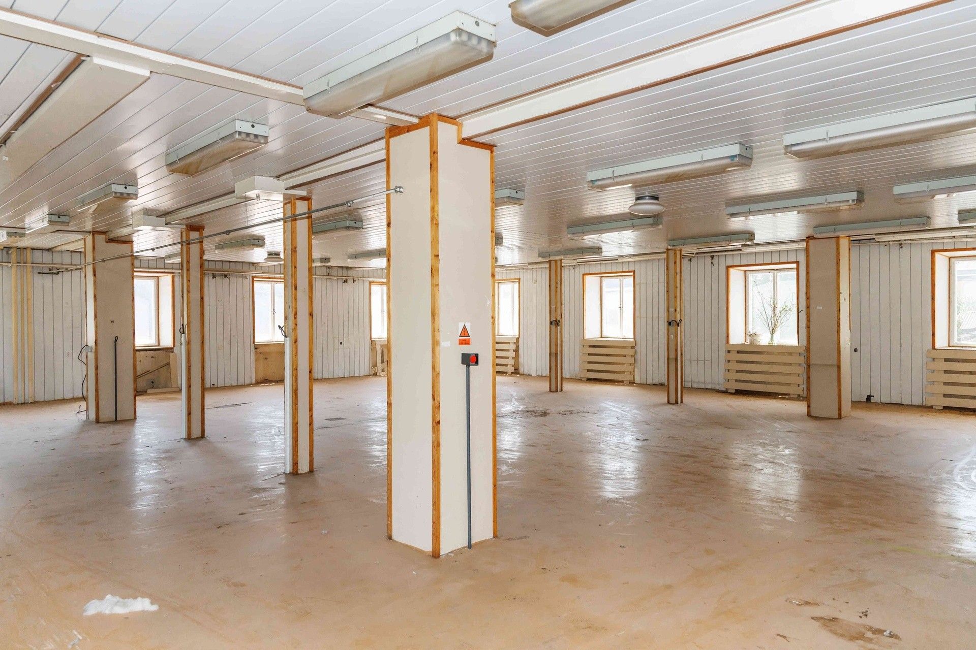 Prodej komerčního prostoru 24366 m² - foto 18