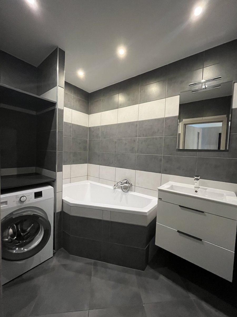 Pronájem bytu 3+1 78 m² - foto 14